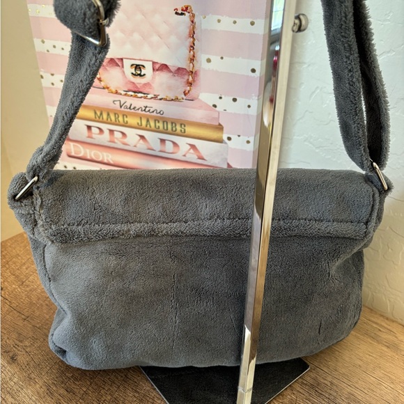 Chanel Precision - Picture 3 of 5